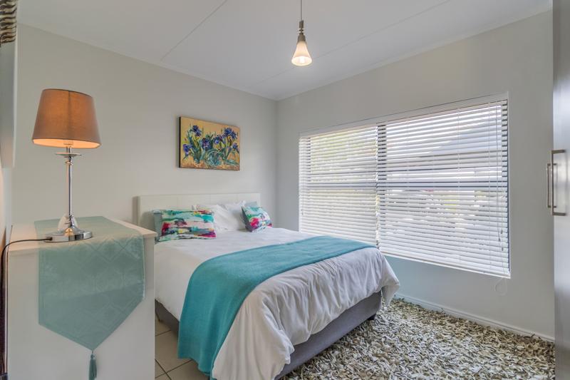 To Let 3 Bedroom Property for Rent in Somerset West Western Cape